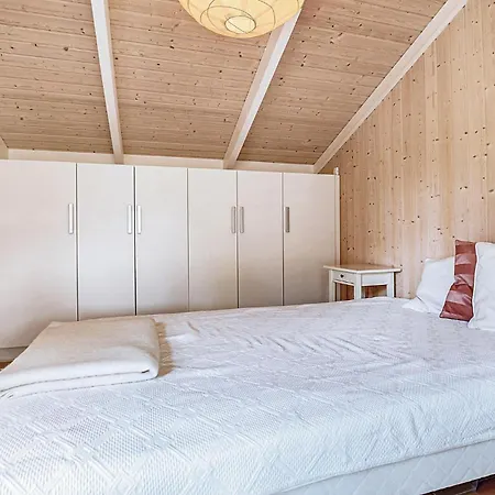 Three-bedroom In Sjallands Odde Semesterbostad *