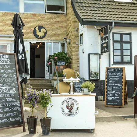 Semesterbostad Three-bedroom In Sjallands Odde Tjørneholm