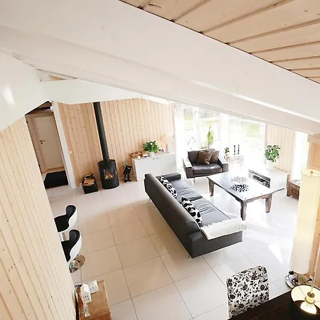 Three-bedroom In Sjallands Odde Semesterbostad *